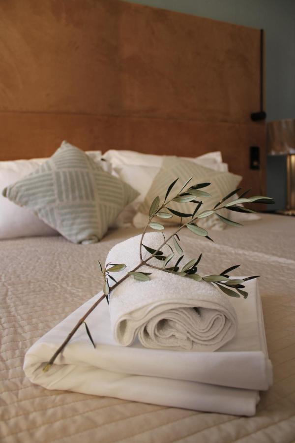 Olife Guesthouse Milna  Bagian luar foto