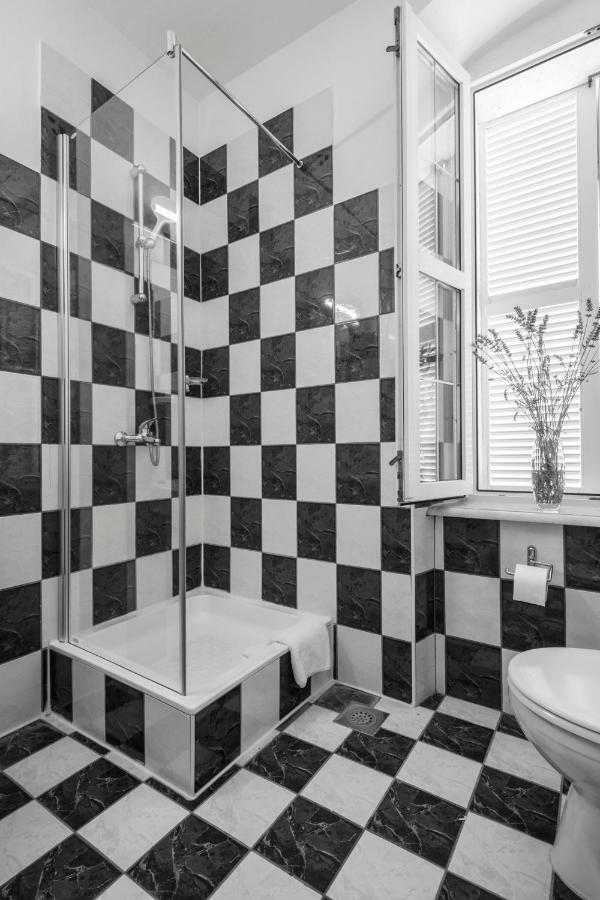 Olife Guesthouse Milna  Bagian luar foto