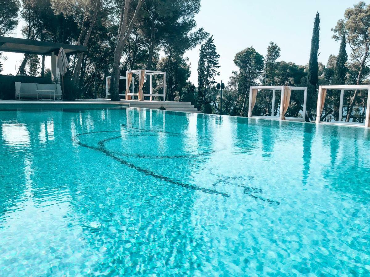 Olife Guesthouse Milna  Bagian luar foto